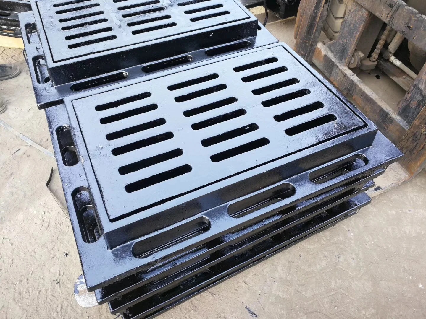 球墨铸铁雨水篦子有哪些 球墨铸铁雨水篦子有哪些