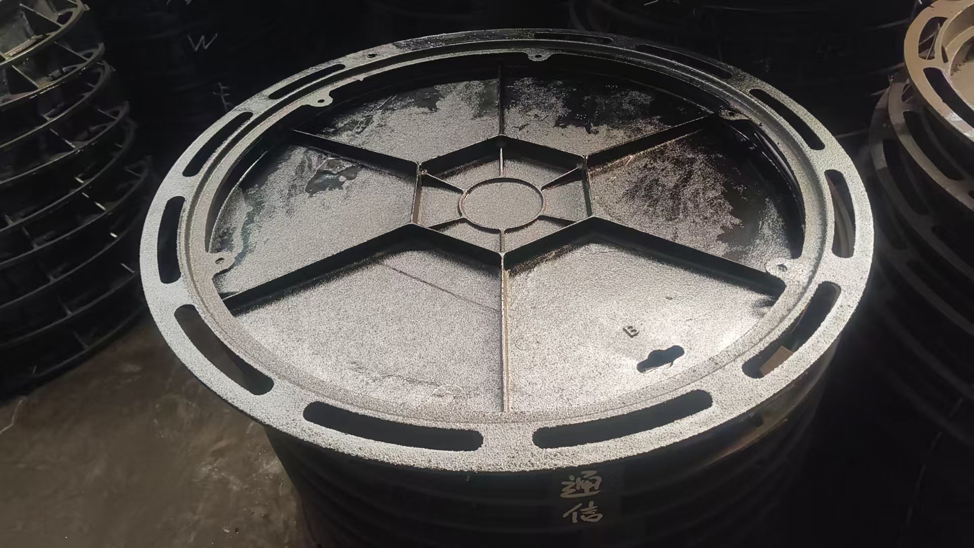 700*800圆井B125 700*800圆井B125