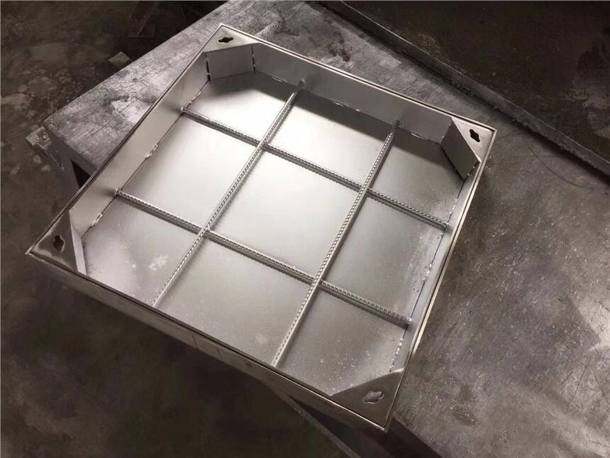 不锈钢井盖生产厂家