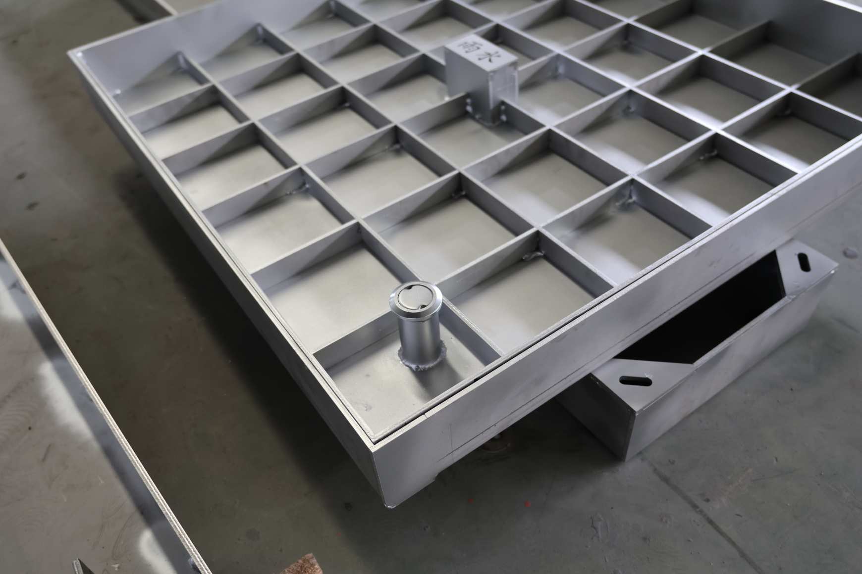 304不锈钢隐形井盖