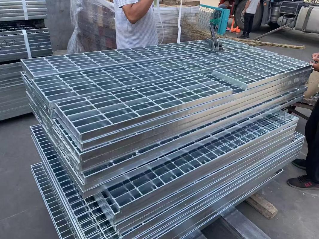 镀锌钢格栅
