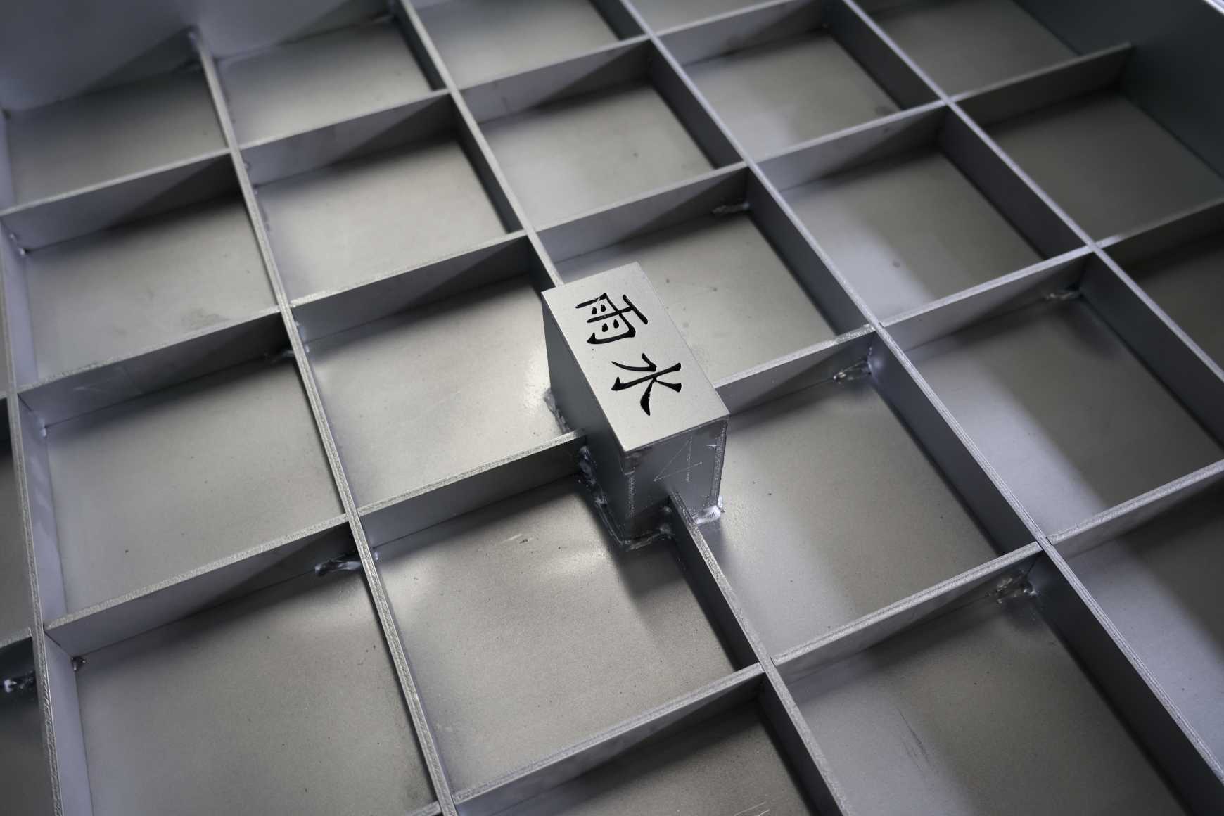 不锈钢雨水隐形井盖