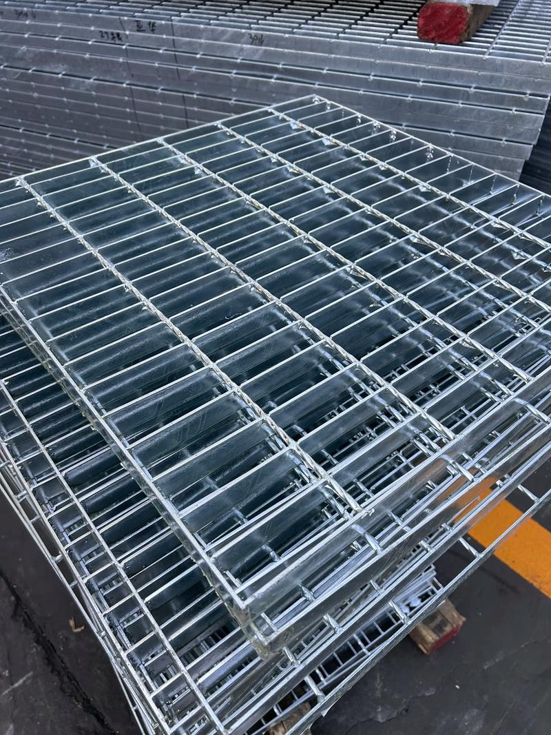 广西镀锌钢格栅——适配桂系多场景，防腐耐用筑工程底气