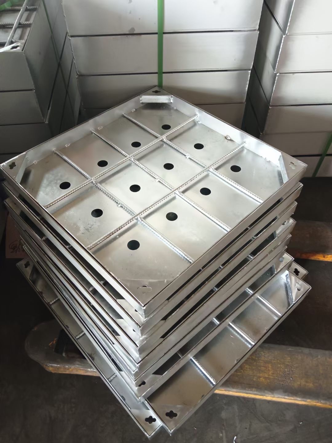 南宁不锈钢井盖