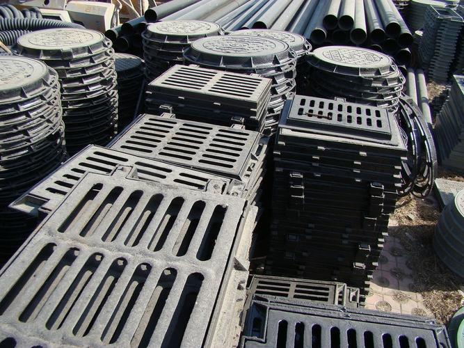 贺州球墨铸铁井盖_重投井盖厂家直供_市政/乡村/公路适配