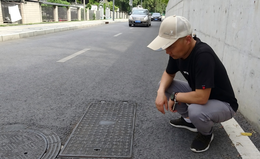 河池球墨铸铁井盖_重投井盖_市政/工业/乡村适用_河池本地厂家直供