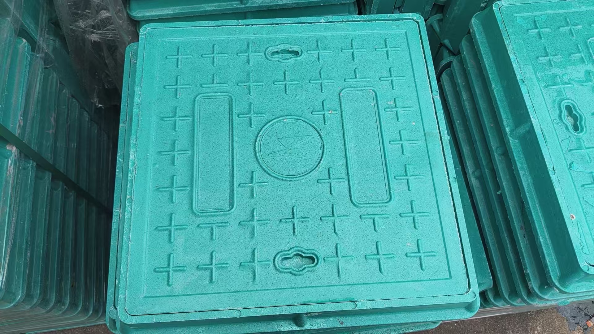 400×400×40 树脂方井