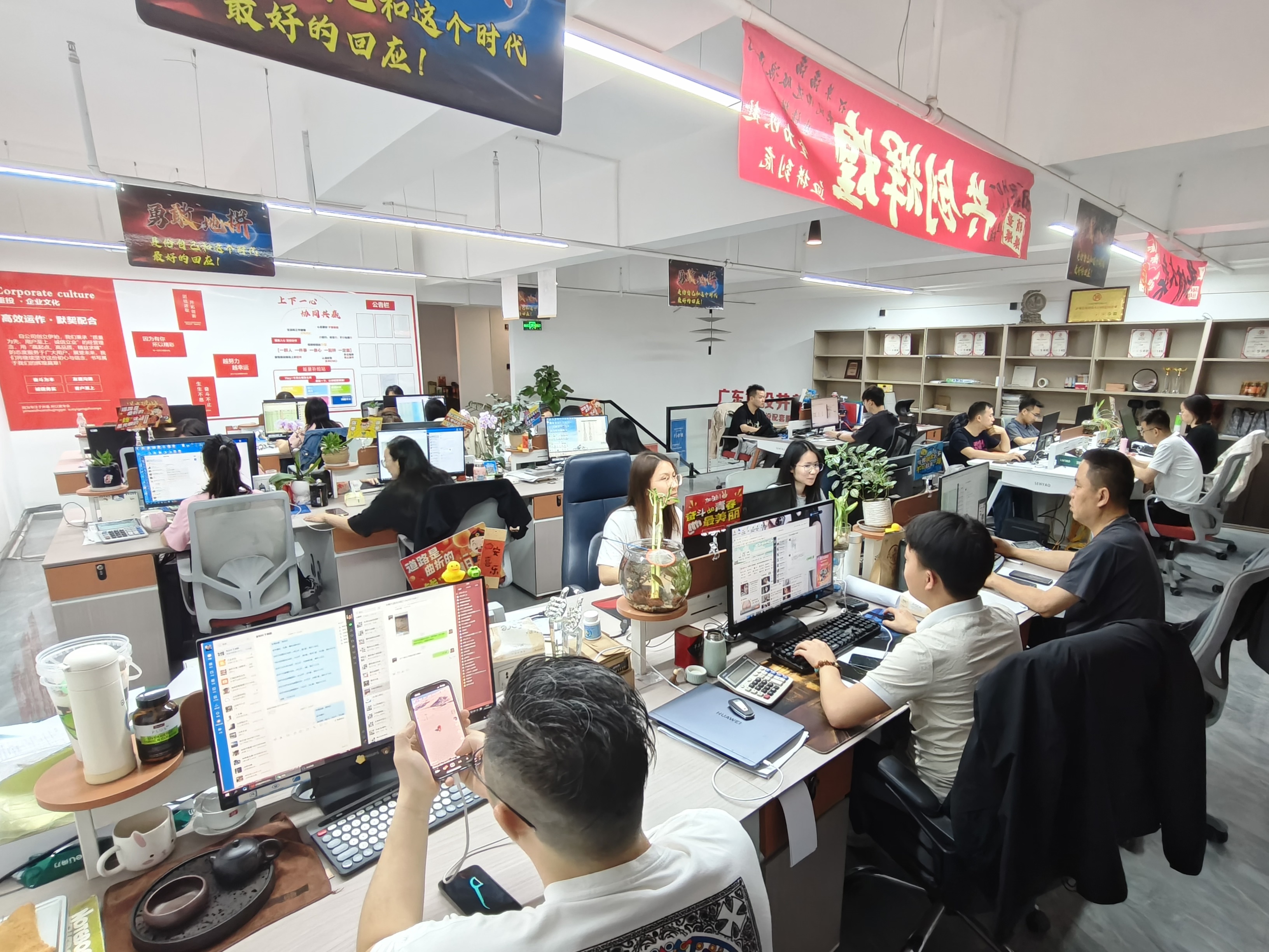 铸铁井盖厂家哪家好 铸铁井盖厂家哪家好