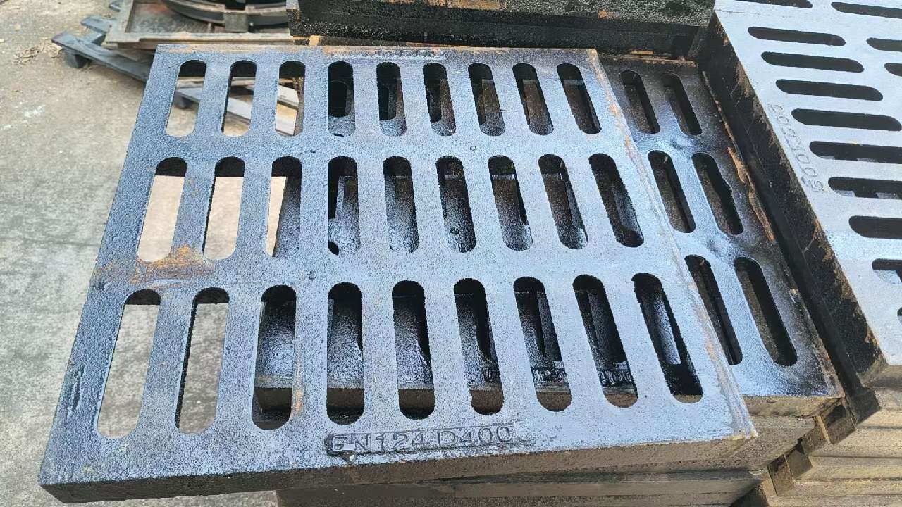 500×500×40单篦D40 沟盖板 500×500×40单篦D40 沟盖板